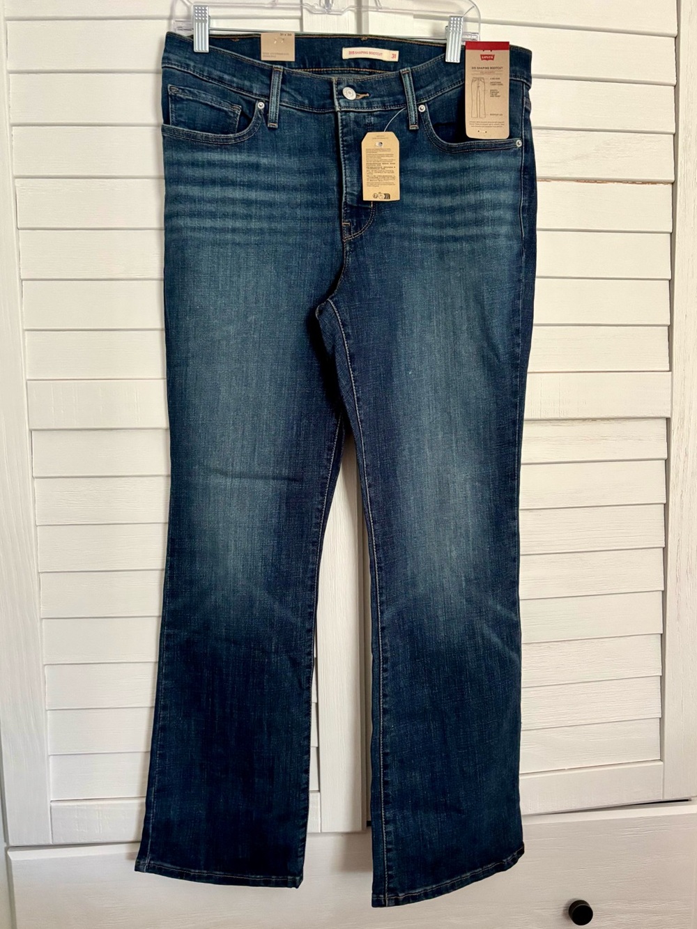 Levi's Women's 315 Shaping Bootcut Jeans Blue 31 30